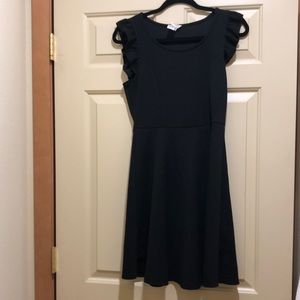 Adorable Black little dress. Medium.